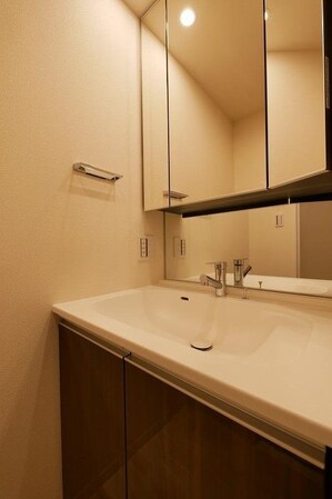 南千住レジデンスの物件内観写真